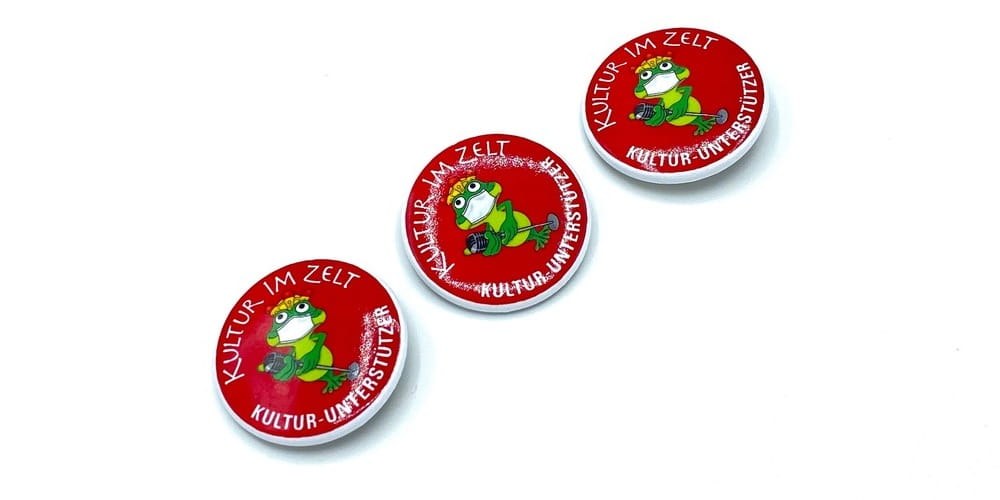  Button, 