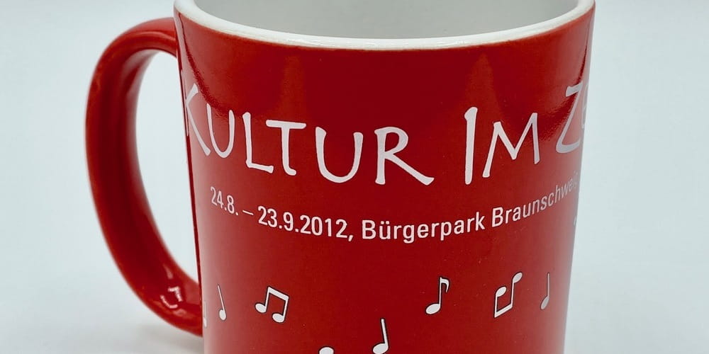  Tasse, 