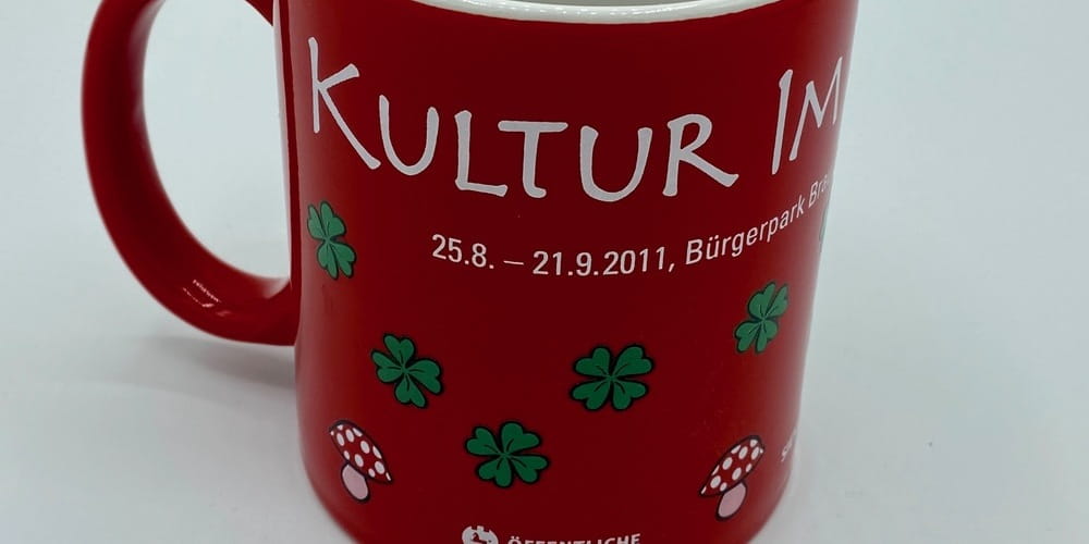  Tasse, 