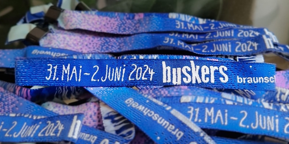 Buskers Support-Bändchen 2024,